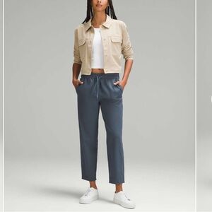 Lululemon Tapered-Leg Mid-Rise Pant 7/8 Length *Luxtreme in Iron Blue